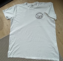 Academy Blancke Tee - 20 Euros White/Black/Red - Front